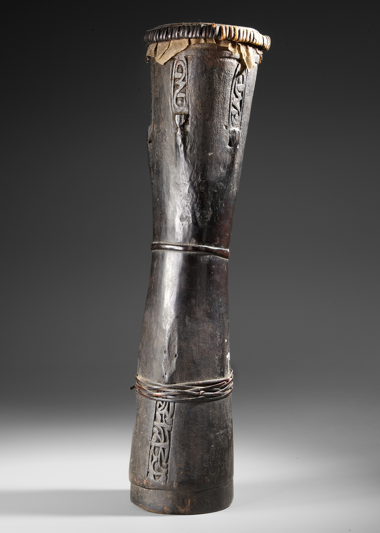 Ancient Asmat drum with wonderfull patina. Collected by Jac Hoogerbrugge in the 1960’s