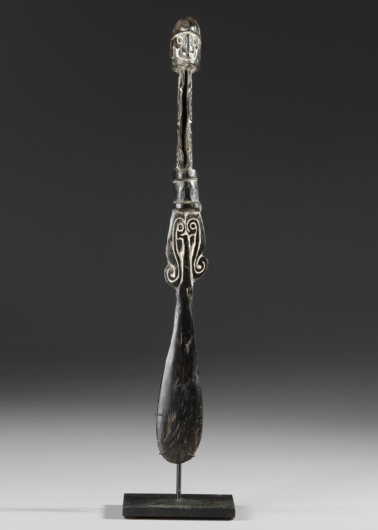 Trobriands. Massim lime spatula with lime inlay. On custom made stand.
