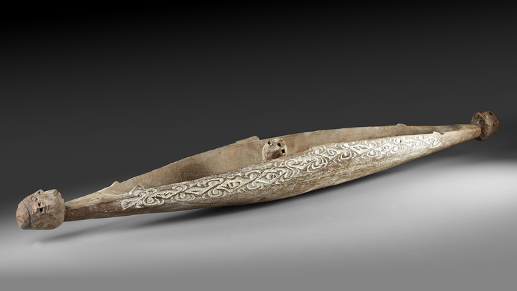 Ritual sago dish with figure. Collected by Jac Hoogerbrugge in the 1960’s. Carved by Atem from Monu. See the drawing by Hoogerbrugge and his collection notes.