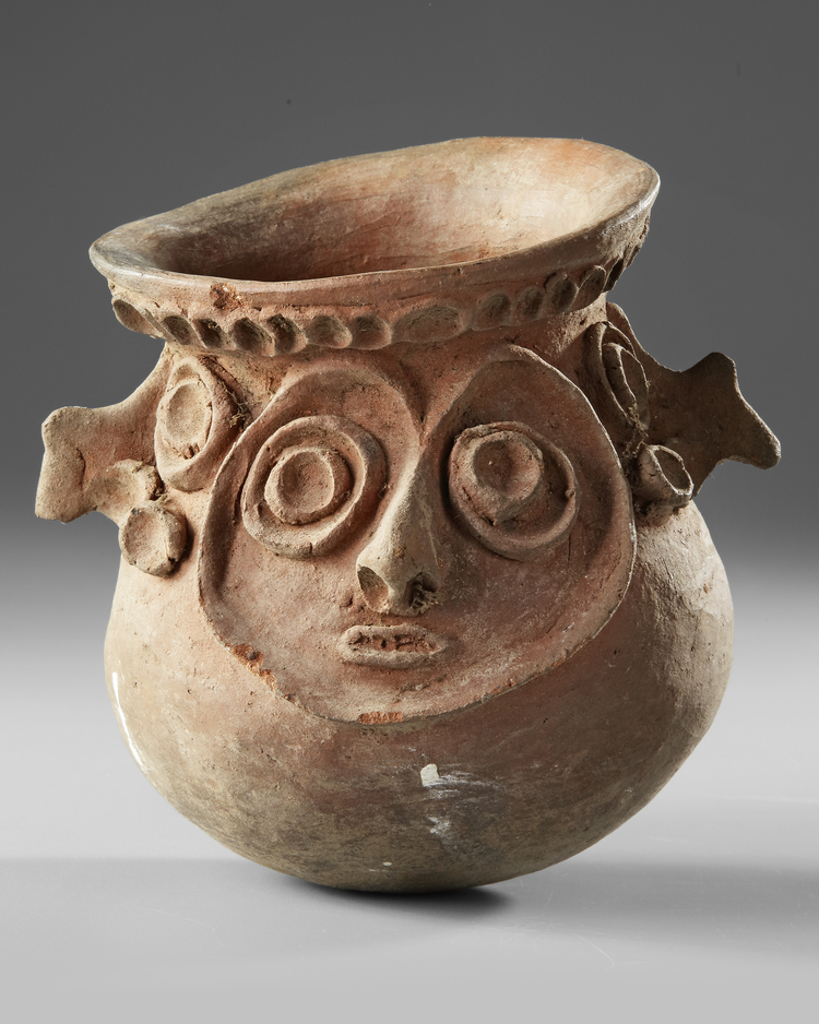 Chambri lakes. Clay pot collected by Jac Hoogerbrugge in the 1960’s. See his drawing.