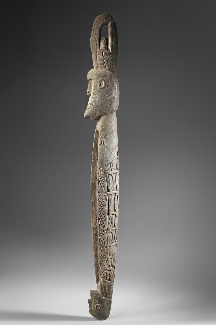 Asmat sago bowl in the form of a neckrest. Collected by Jac Hoogerbruge. See his drawing and collection note. Hoogerbrugge marked it as a top piece.