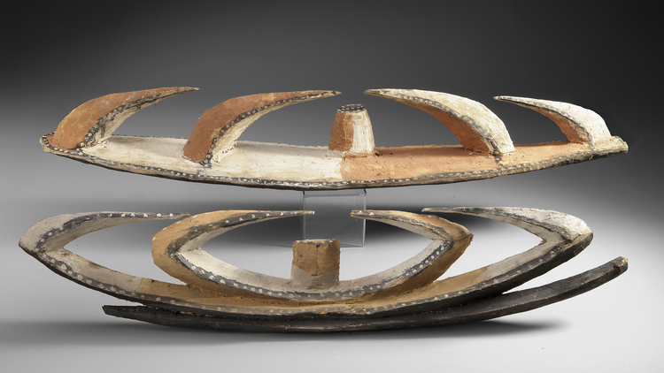 Two Garra’s from the Hunstein Mountains. Used as hunting idols, functioning as a medium between man and the spiritworld