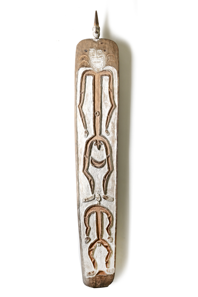 Asmat. Shield collected by Jac Hoogerbrugge in the 1960’s or 1970’s. See the drawing by Hoogerbrugge. Published in “Asmat by Jac Hoogerbrugge”
