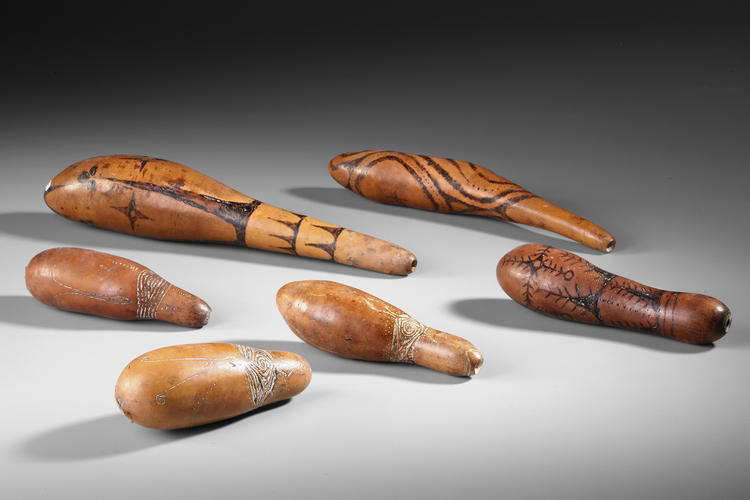 Six gourd lime containers from Sentani, Wewak and Waris. All collected before 1969 by Jac Hoogerbrugge. See the drawings and collection notes by Hoogerbrugge.