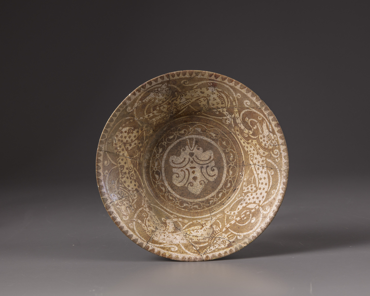 An Islamic Syrian lustre bowl
