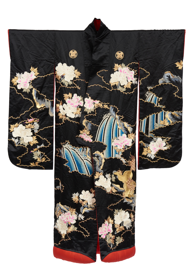 A theatre silk uchikake-type kimono