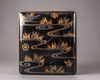 A lacquer box with original box