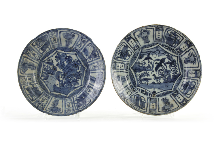 Two Chinese blue and white ‘Kraak porselein’ ‘bird’ dishes