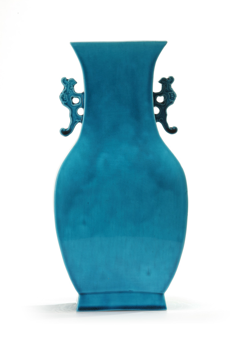 A Chinese turquoise-glazed hu vase