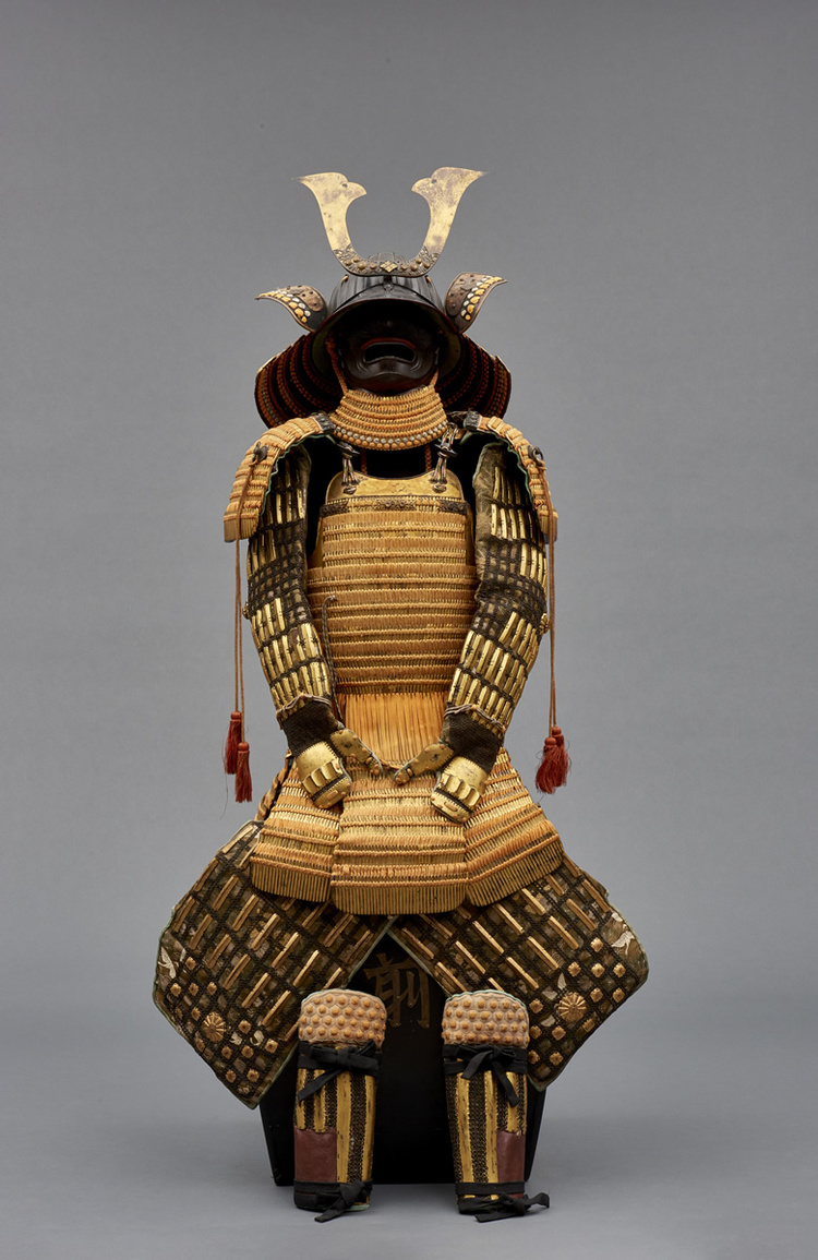 An important partly gilded ōyoroi-style suit-of-armour with orange cords (kin’urushinuri odoshi yoroi)